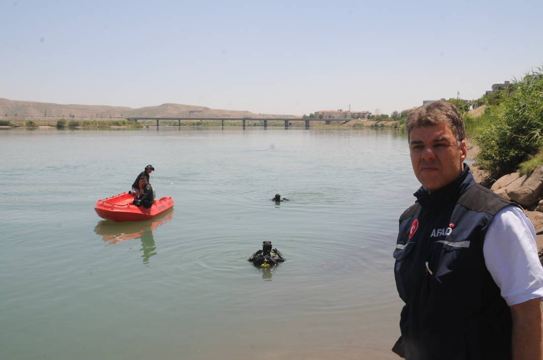 Kayıp kız çocuğu Dicle Nehri’nde aranıyor 9